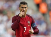 开云平台-铁壁封喉！德里赫特压制级演出，德甲争冠夜定江山