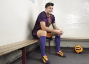 开云APP-波兰铁骑踏平梅阿查，F1争冠悬念外的足球震撼夜