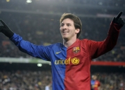 开云平台-年度焦点之战，波兰连续得分压制雷恩，战术纪律铸就经典胜利