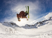 开云APP-速度与激情，F1街道赛焦点战，凯尔特人最后时刻击败老鹰的启示