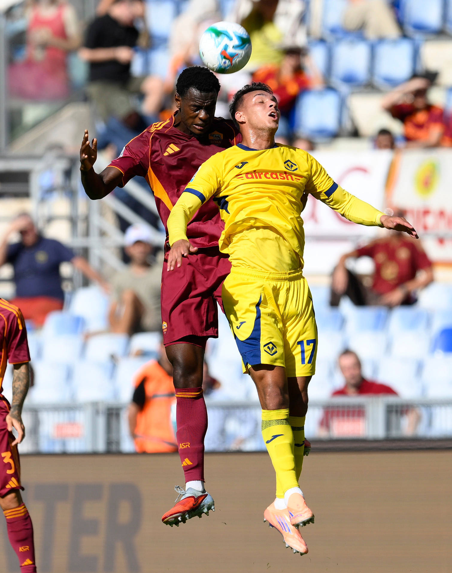 包含罗马主场连胜,球迷为球队加油助威的词条 包含罗马主场连胜,球迷为球队加油助威的词条