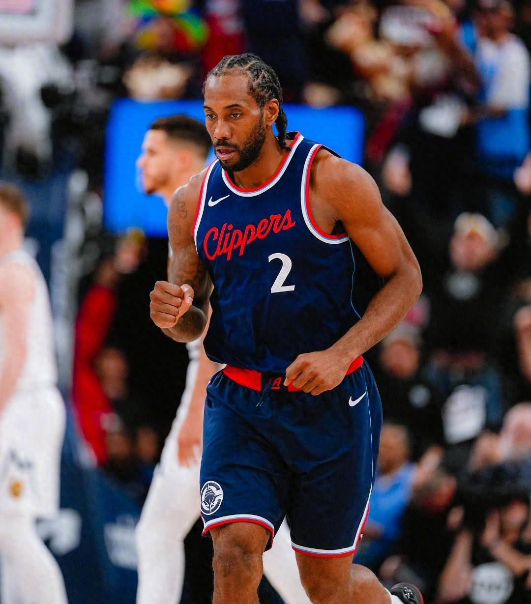 快船队紧咬比分胜出，取得惊险胜利的简单介绍