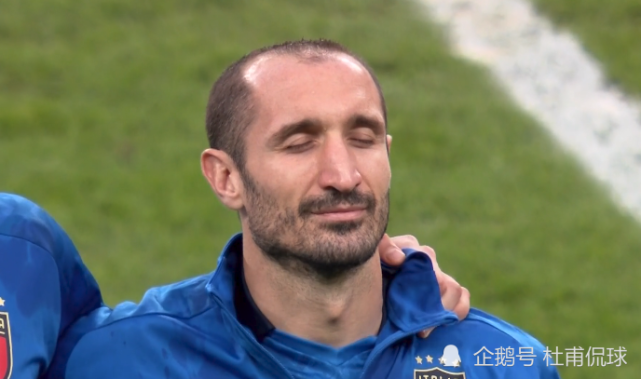 包含英格兰羽毛球队鏖战法国羽毛球队，马琳绝境逆转的词条