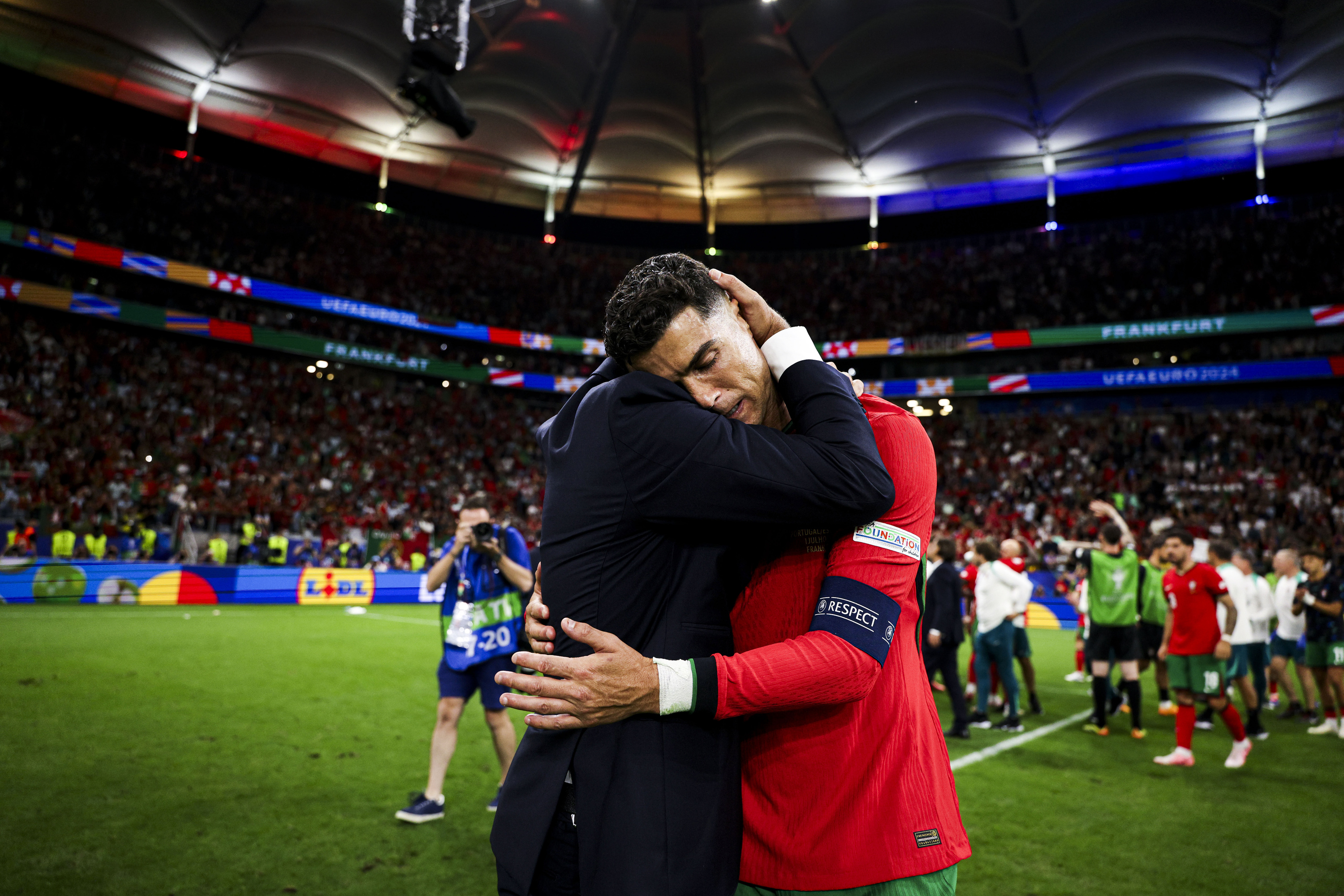 英格兰队力克葡萄牙队，张继科带队取胜