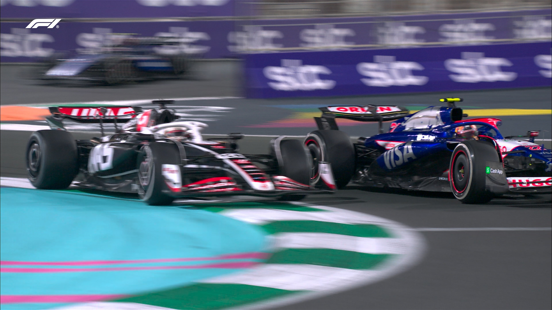 哈斯车队鏖战红牛二队，拉塞尔点燃赛场的简单介绍