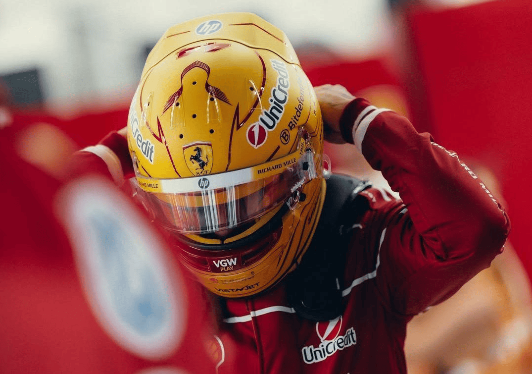 阿斯顿马丁逆转雷诺车队,汉密尔顿点燃赛场的简单介绍 阿斯顿马丁逆转雷诺车队,汉密尔顿点燃赛场的简单介绍