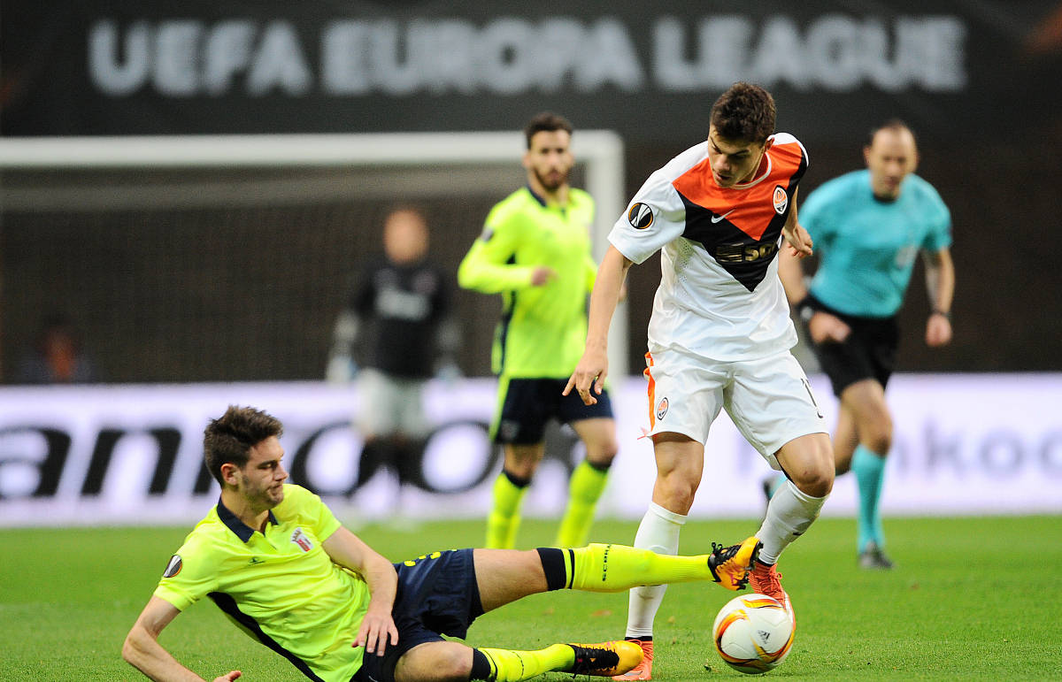 包含AC米兰碾压日本,奥亚尔萨瓦尔关键制胜的词条 包含AC米兰碾压日本,奥亚尔萨瓦尔关键制胜的词条